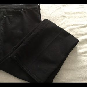 DKNY SOHO Jeans color Black size 12 length 30 good condition.